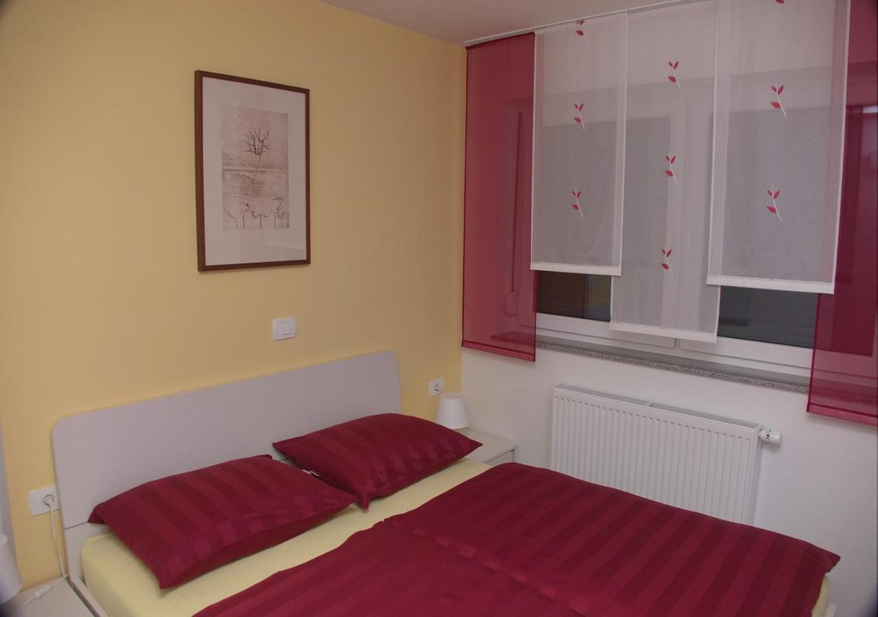 Apartmaji Anita Begunje pri Cerknici Exteriör bild